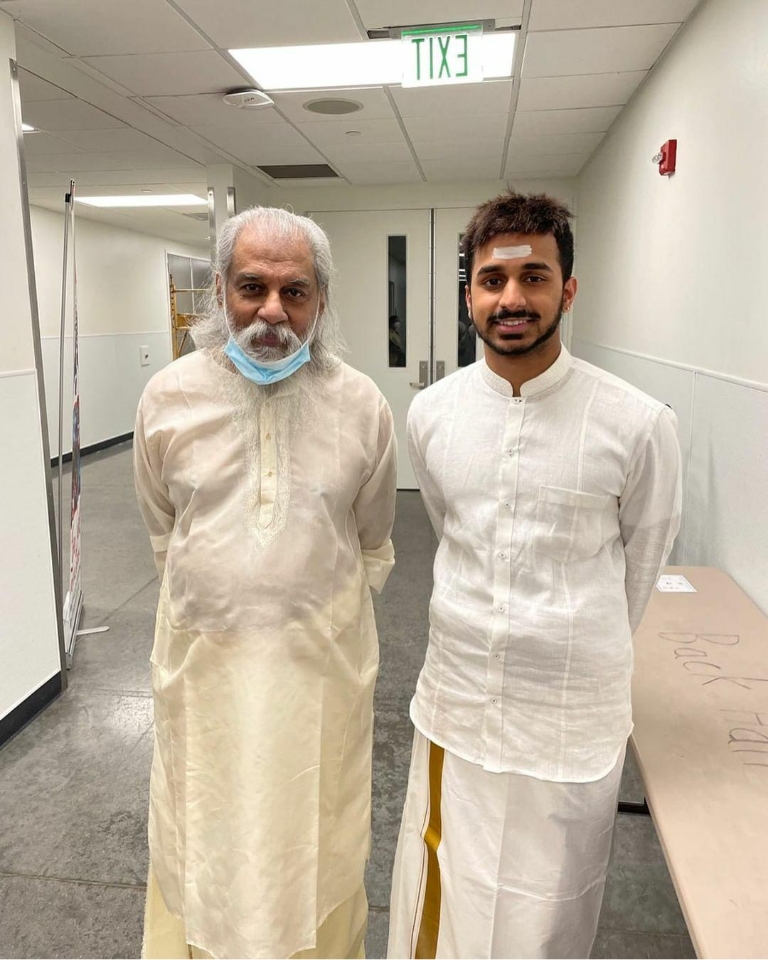 Achi Bala backstage with a fellow musician